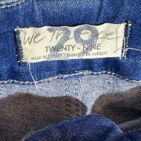 We The Free Women’s Flares Jeans CUT off - Picture 4 of 7